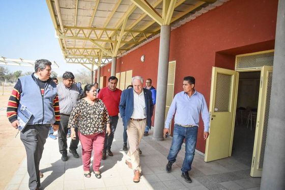 El Gobierno inauguró un colegio secundario en el paraje El Ocultar