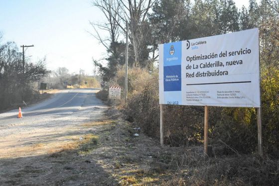 Construyen una nueva red distribuidora de agua en La Calderilla