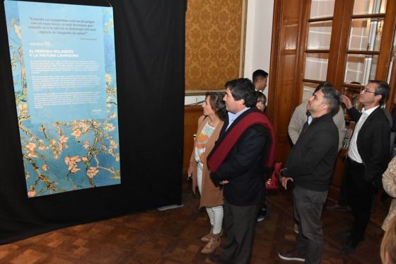 Inauguraron la muestra Van Gogh en el Centro Cultural América