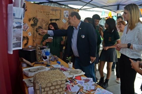 El ministro de Gobierno, Derechos Humanos y Justicia, Ricardo Villada, vistió el III Foro Provincial de Redes Comunitarias “Liderando el Cambio”.