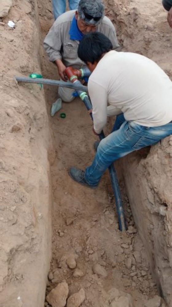 En paraje Cuña Muerta II finalizaron los trabajos de conexión a la red de agua