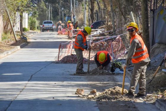 Primera etapa de obras para optimizar el servicio de agua potable en barrio San Bernardo