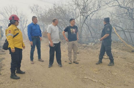 Importante despliegue operativo por diferentes incendios forestales