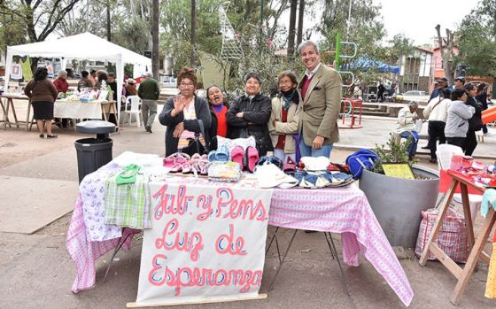 Nueva exposición gastronómica y artesanal de las personas mayores.