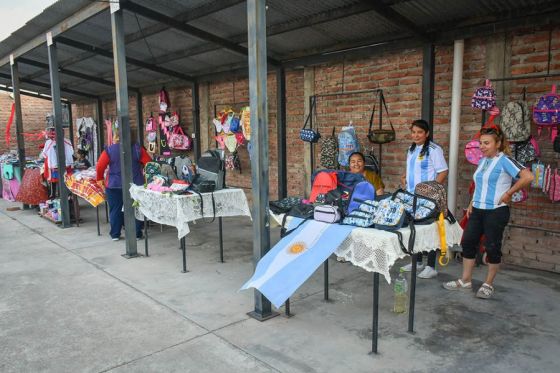 Exitosa Feria de Emprendedores en el Parque de la Familia