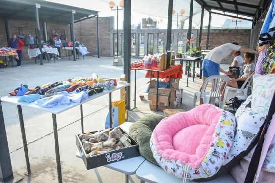 Exitosa Feria de Emprendedores en el Parque de la Familia