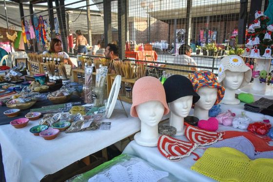 Exitosa Feria de Emprendedores en el Parque de la Familia