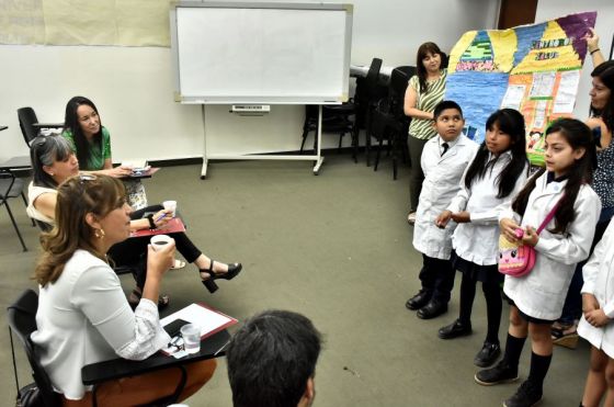 Rentas seleccionó los proyectos escolares ganadores que participaron del concurso de cultura tributaria