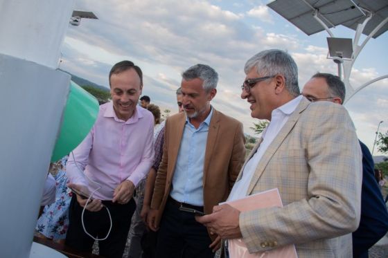 El Parque Bicentenario inauguró su bosque solar que permite reducir el consumo energético