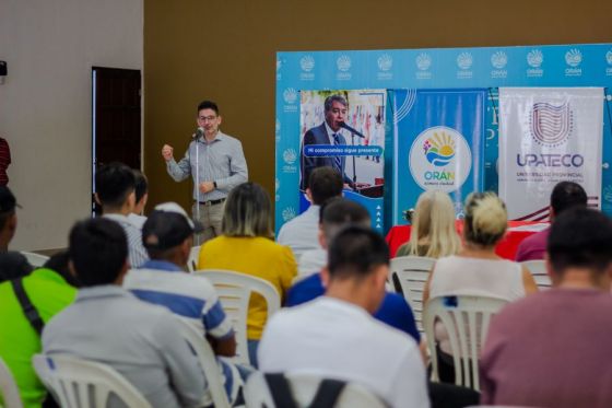 Orán: La UPATecO entregó certificados de los cursos universitarios de construcción y pintura de obras 