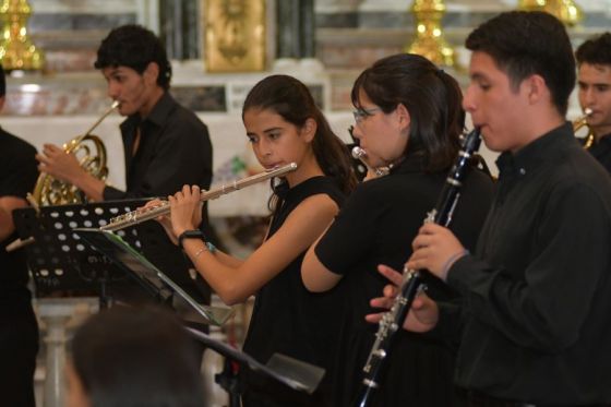 El primer Coro Provincial de las Personas Mayores se lució en la iglesia San Francisco