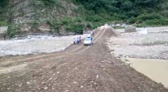 Se rehabilitó el paso a Los Toldos por el puente Bailey