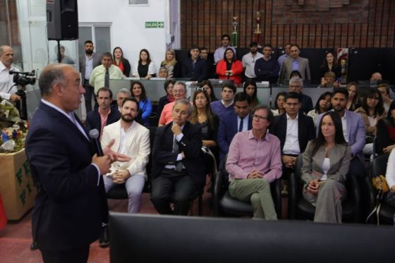 Presentaron el Call Center de Rentas de la Provincia