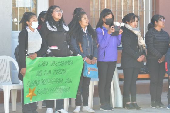 El Gobierno inauguró obras de pavimento articulado en calles céntricas de San Antonio de los Cobres