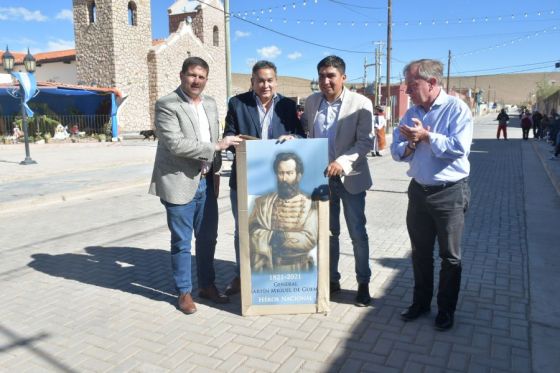 El Gobierno inauguró obras de pavimento articulado en calles céntricas de San Antonio de los Cobres