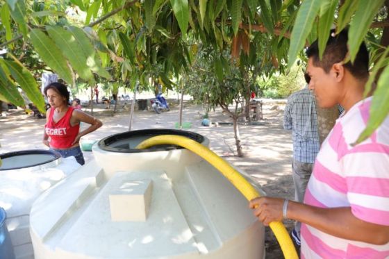 En las comunidades originarias de Tartagal se refuerza la distribución de agua