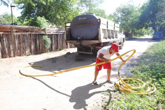 En las comunidades originarias de Tartagal se refuerza la distribución de agua