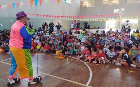 La colonia de vacaciones tuvo una jornada con música, juegos y mucha diversión