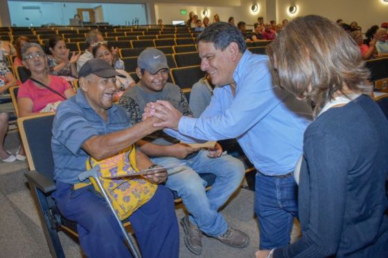 Cuarenta y cinco familias de Tartagal se beneficiaron con el proceso de regularización dominial