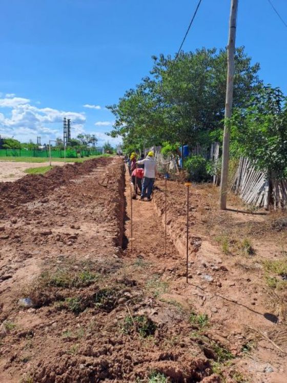 Autoridades nacionales y provinciales recorren avances de obras en barrios populares en el norte de Salta.