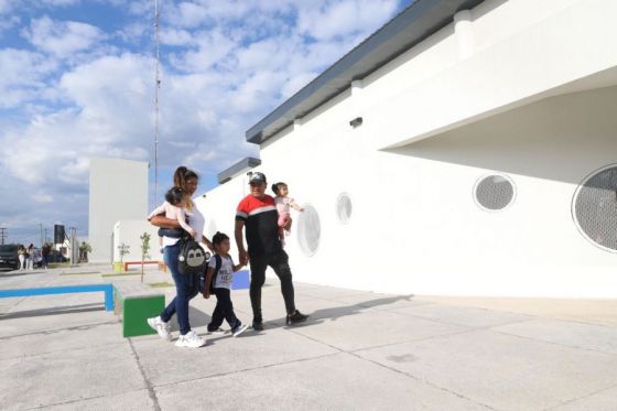 Más de 360 niños de Rosario de Lerma harán su trayectoria escolar en modernas instalaciones, que hoy inauguró Sáenz