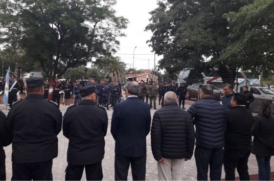 Con la inauguración del nuevo edificio del destacamento policial de Salta Forestal se afianza la seguridad en Anta