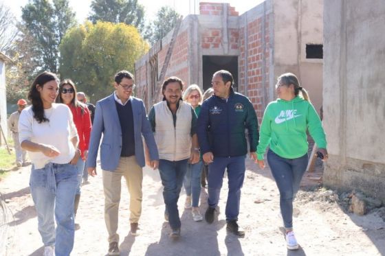 Rosario de la Frontera: Sáenz verificó el avance de obras en el Hospital y la construcción de 48 viviendas