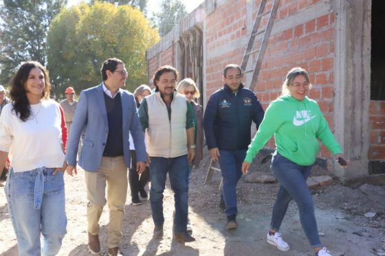 Rosario de la Frontera: Sáenz verificó el avance de obras en el Hospital y la construcción de 48 viviendas