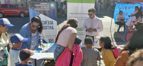 Trabajo preventivo de la Agencia Antidrogas en barrio Santa Lucía