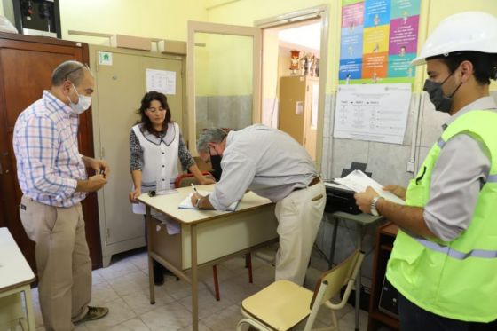 En la escuela Joaquín Castellanos iniciaron las obras de refacción