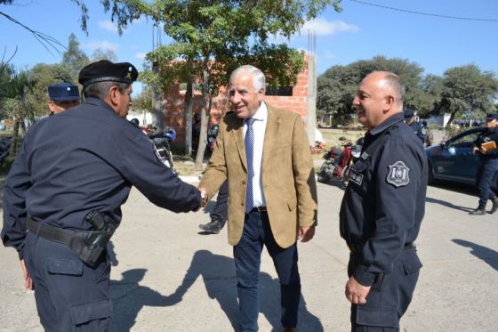 El Ministro de Seguridad y Justicia presenció entrenamientos con canes adiestrados para operativos policiales