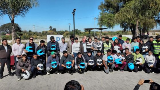 Se capacitó a los motociclistas sobre conceptos y técnicas de conducción, medidas de seguridad, normativas viales y equipamientos de protección.