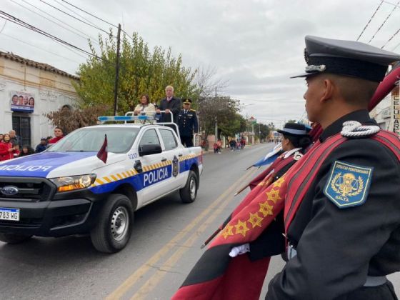 Cadetes y Aspirantes de la Policía y del Servicio Penitenciario juraron fidelidad a la Bandera Nacional