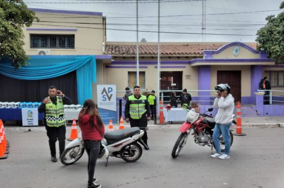 Se formó sobre conducción segura a jóvenes que accedieron a su primera licencia de conducir en El Bordo