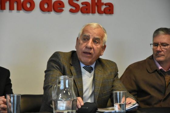 El ministro de Seguridad y Justicia, Marcelo Ramón Domínguez, junto al equipo técnico del Servicio Penitenciario de Salta presentó esta mañana el proyecto de obra para la ampliación de la Alcaidía General 1.