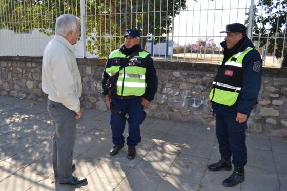 Domínguez supervisa el operativo Policial dispuesto para la jornada electoral.