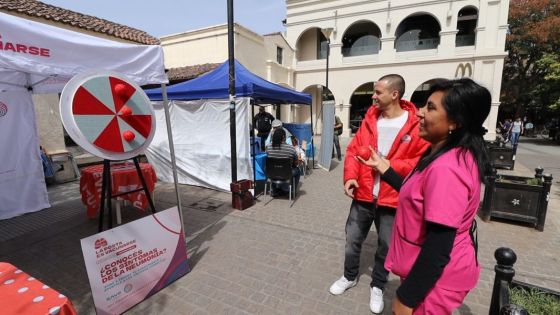 Aplicaron más de 300 vacunas en la posta de concientización de la plazoleta Cuatro Siglos