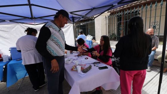 Aplicaron más de 300 vacunas en la posta de concientización de la plazoleta Cuatro Siglos