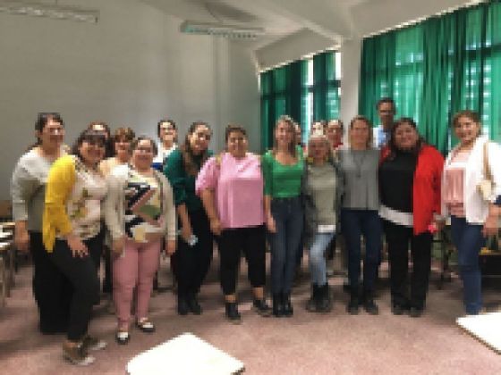 Se hizo entrega de elementos deportivos al club San Juan de la comunidad Balut en Orán