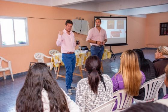 Se realizaron en Campo Quijano talleres de Grooming y Ciberseguridad