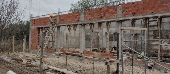 Avanzan las obras de nivel inicial en la escuela Mainoli de Atocha