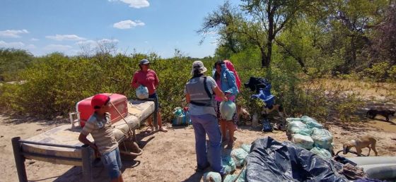 El Gobierno brinda contención a familias aisladas por la crecida del Pilcomayo