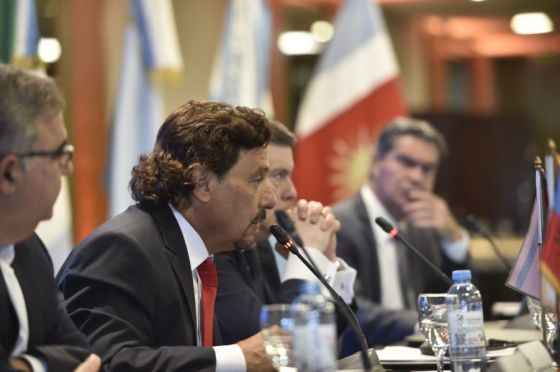 En Salta comenzó a sesionar la 9° Asamblea de Gobernadores del Norte Grande