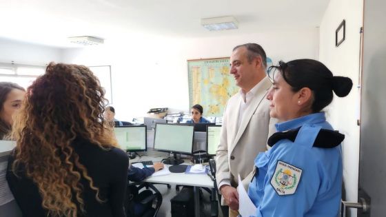 El ministro de Seguridad y Justicia, Marcelo Ramón Domínguez, se reunió esta mañana con la directora de Asistencia de Personas Bajo Vigilancia Electrónica del Ministerio de Justicia y Derechos Humanos de la Nación, Mariel Viladrich