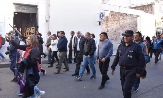 Niños y niñas de los Cuerpos Infantiles de Policía peregrinaron hacia la Catedral