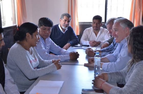 Destacan el sistema de educación a distancia que se brinda en municipios salteño