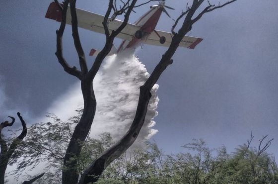 Continúan las tareas de control del fuego en Cafayate