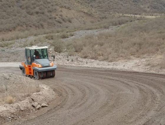 Trabajos de mantenimiento en la ruta provincial 23.