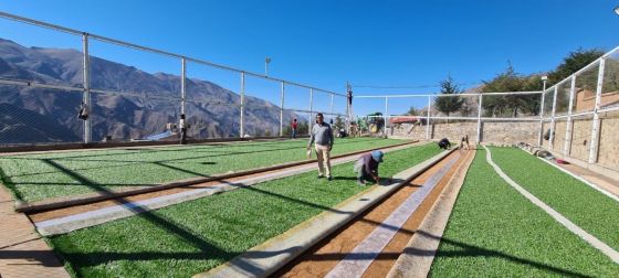 En Nazareno finaliza la construcción de un playón deportivo de primer nivel