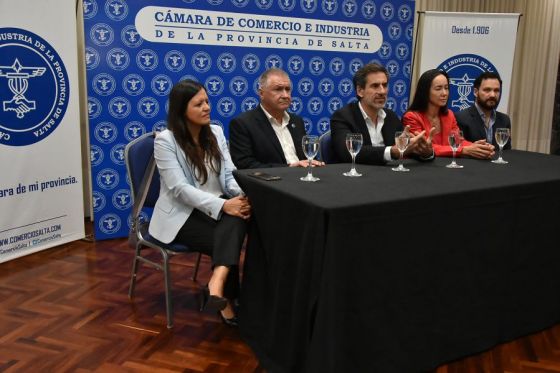 Gobierno y Cámara de Comercio lanzaron la promoción  “Un Diciembre a Toda Fiesta” 